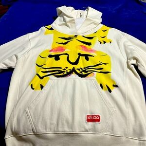Kenzo hoodie Size (L)